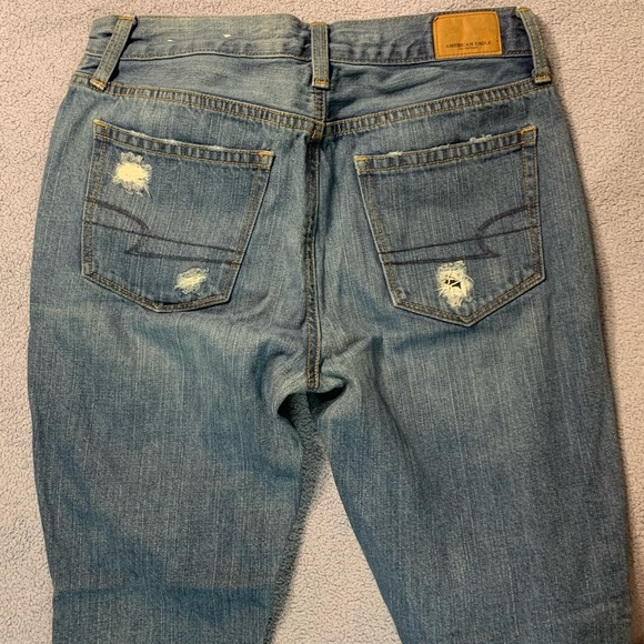 Vintage High Rise Ripped Jeans - Picture 2 of 5